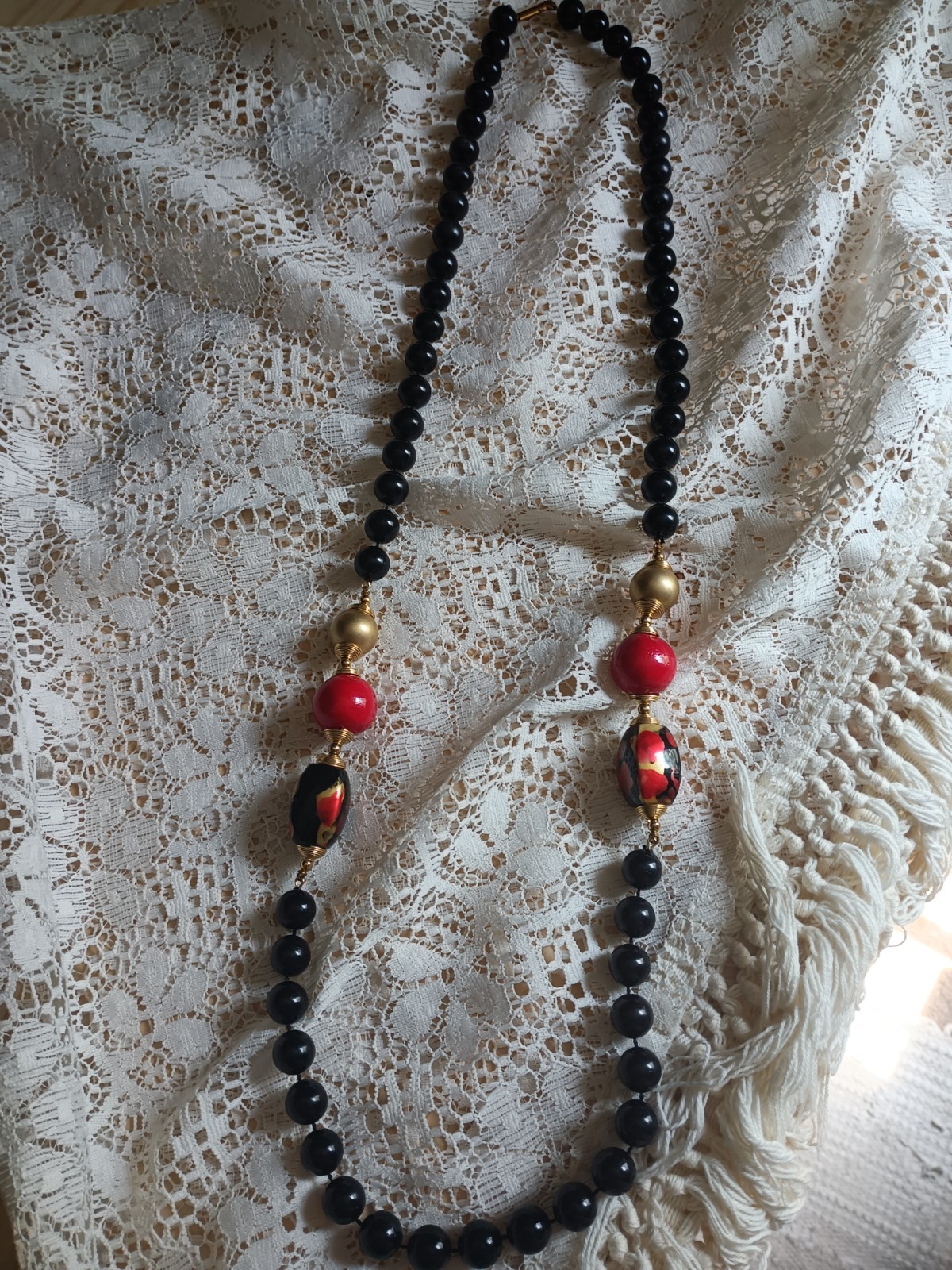 Black Plastic Beaded Necklace Red & Gold Tone Accent Beads Barrel Clasp 40in