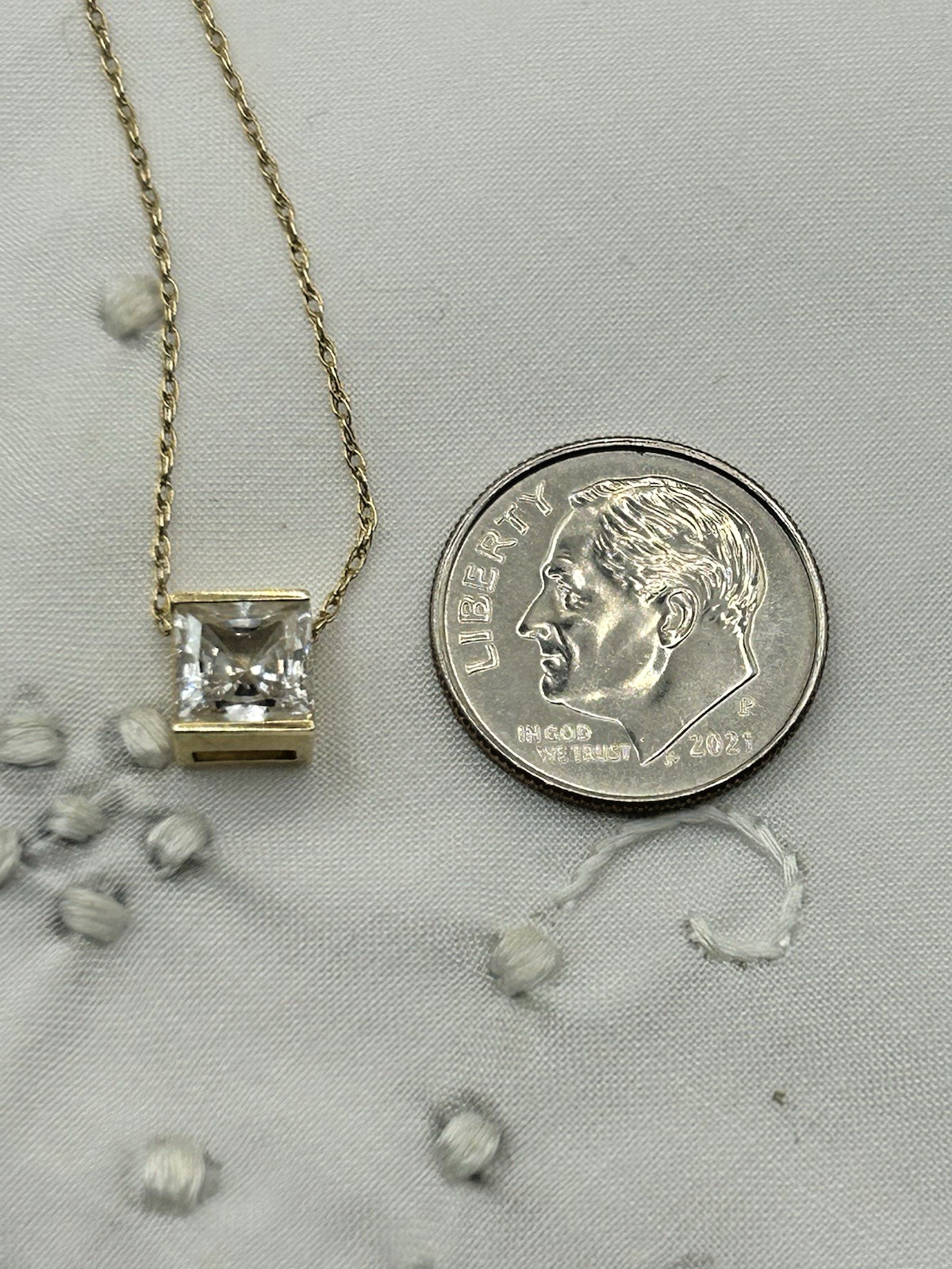 14K Gold CZ Square Solitaire .5 Ct Pendant Necklace 16in Chain 1.4g
