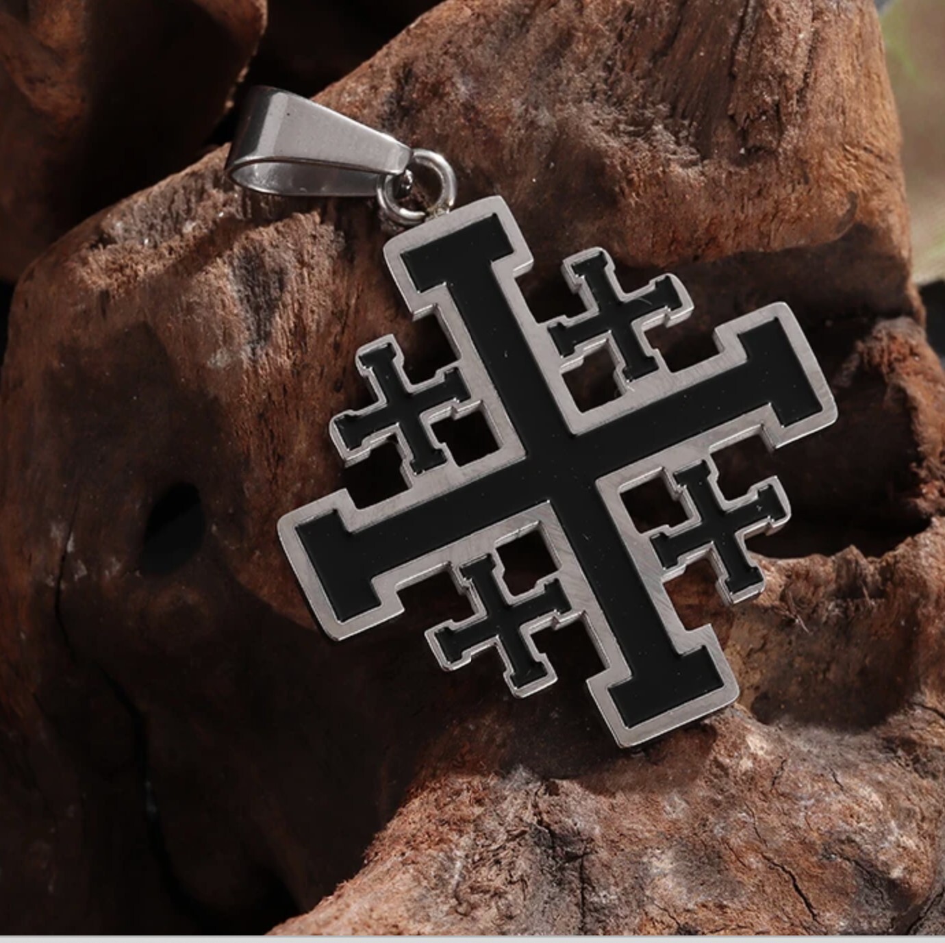 Stainless Steel Jerusalem Cross pendant + 60cm (23.6in) rounded box chain