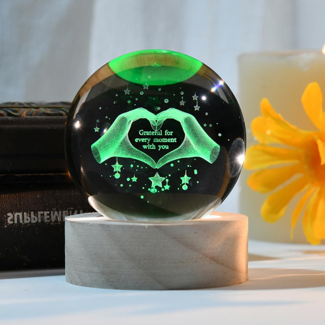 Valentine’s Day Crystal Heart LED Light Gift Romantic Love Keepsake for Her…..