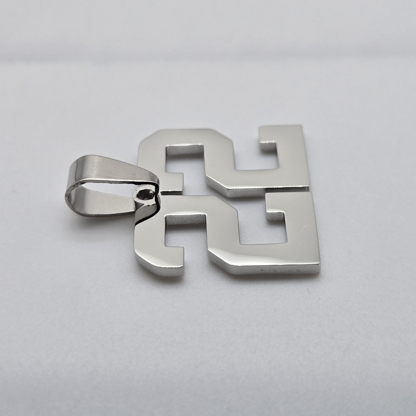#22 BASEBALL FOOTBALL NUMBER Pendant Charm / 18″-24″ STAINLESS CHAIN NECKLACE