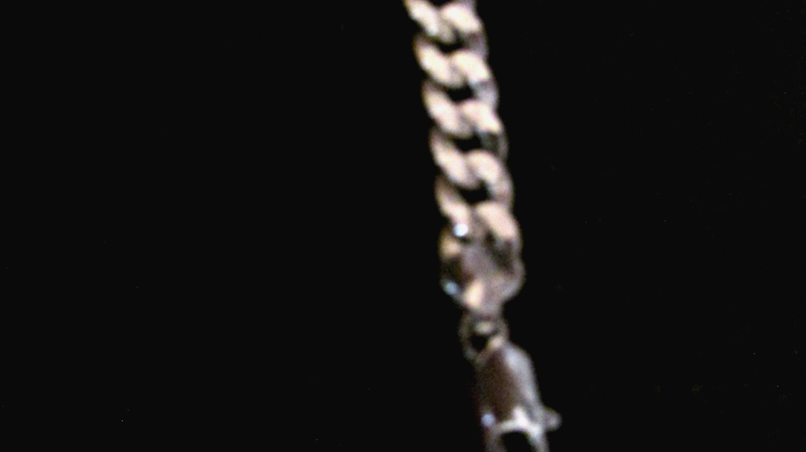 NEW SILVER CURB LINK NECKLACE 24″L PURCHASED IN ROSARITO & NEVER WORN 80g MARKED