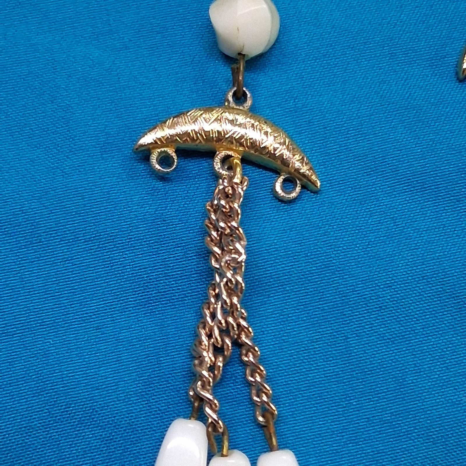 Vintage West Germany Marked White Polished Stone 3-Tier Gold Tone Necklace