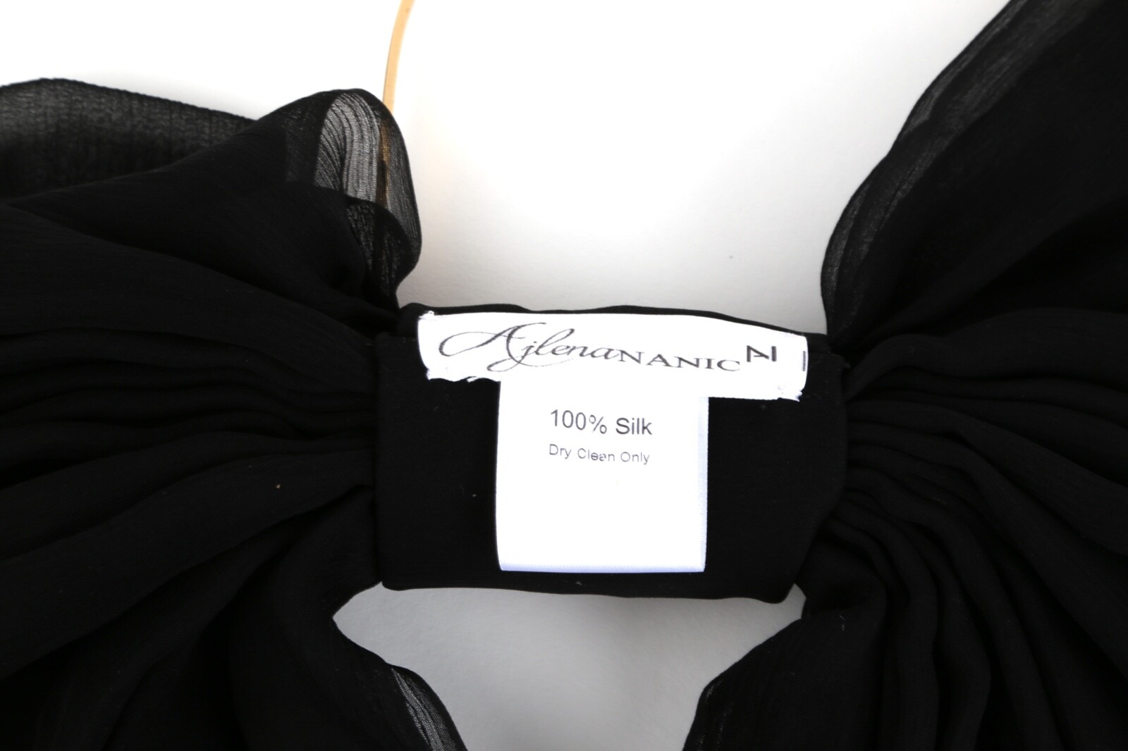 Ajlena Nanic Exaggerated Black Oversized Silk Chiffon Bow Choker Necklace NWB