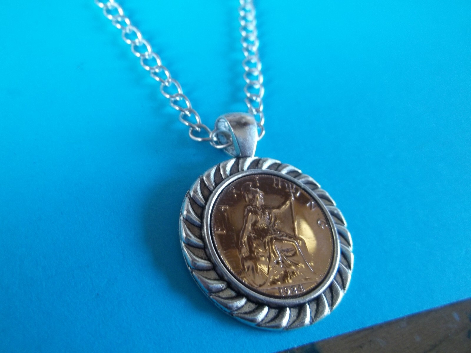 BRITANNIA FARTHING – LIMITED EDITION – SILVER CASED CURB NECKLACE – 1911 to 1936