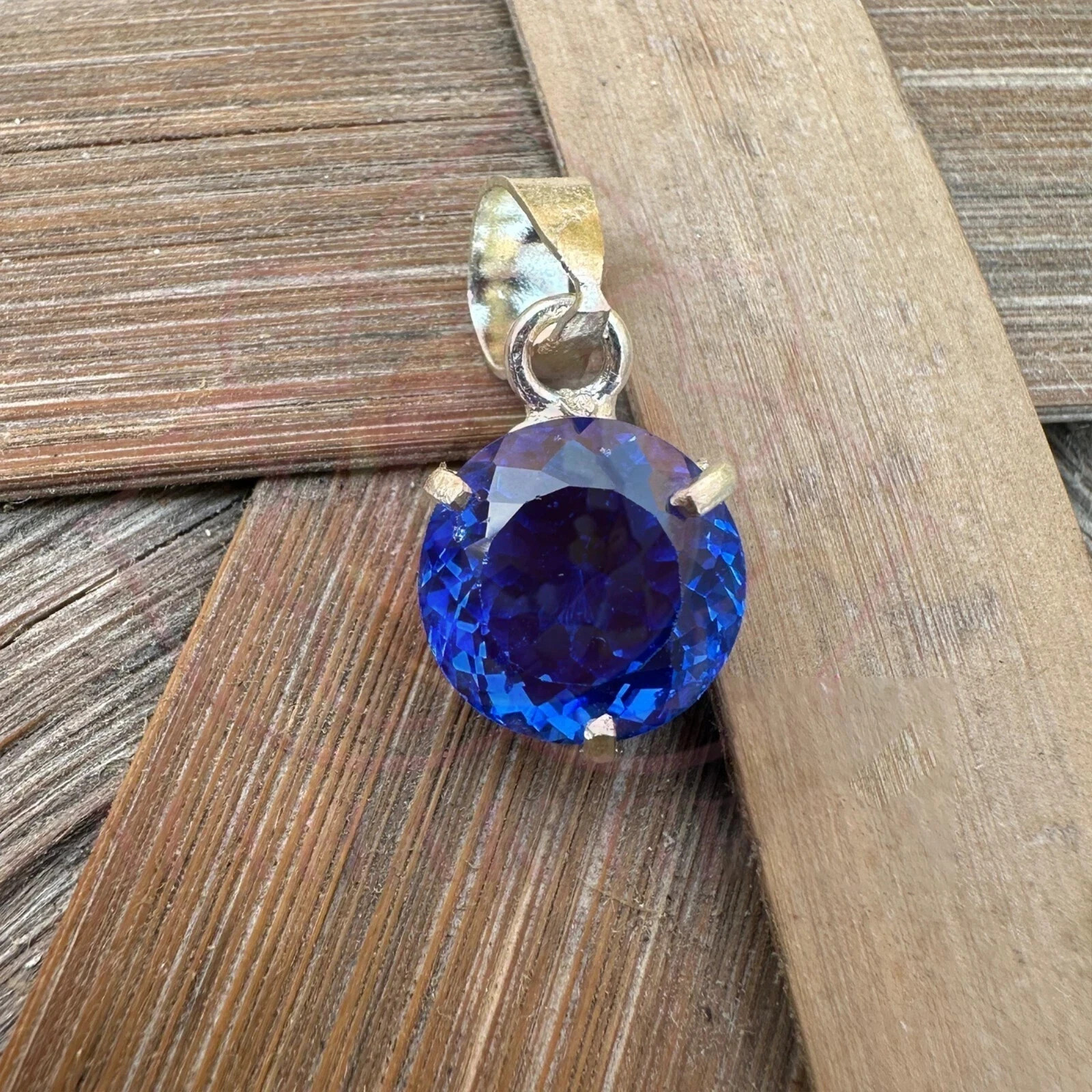 30.60 Ct Flawless Blue Color Sapphire RoundCut 925 Solid Silver Pendant Gemstone