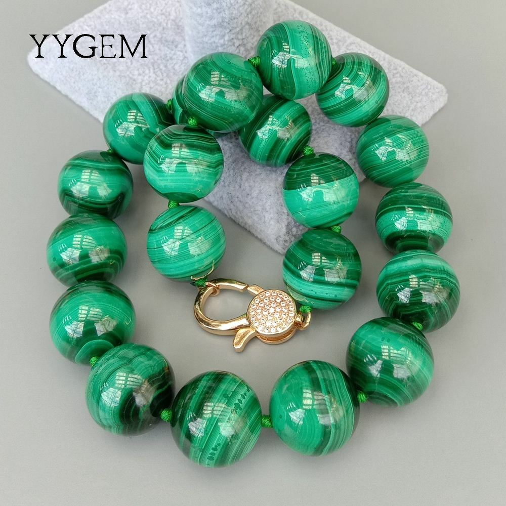 Natural AAA Grade 20mm Green Malachite Round Smooth Gemstone Necklace 46Cm
