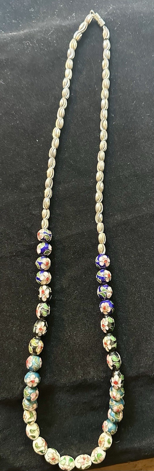 Multicolor Glass Beaded Necklace Silver Tone Ball/Bead Chain Hook Closure