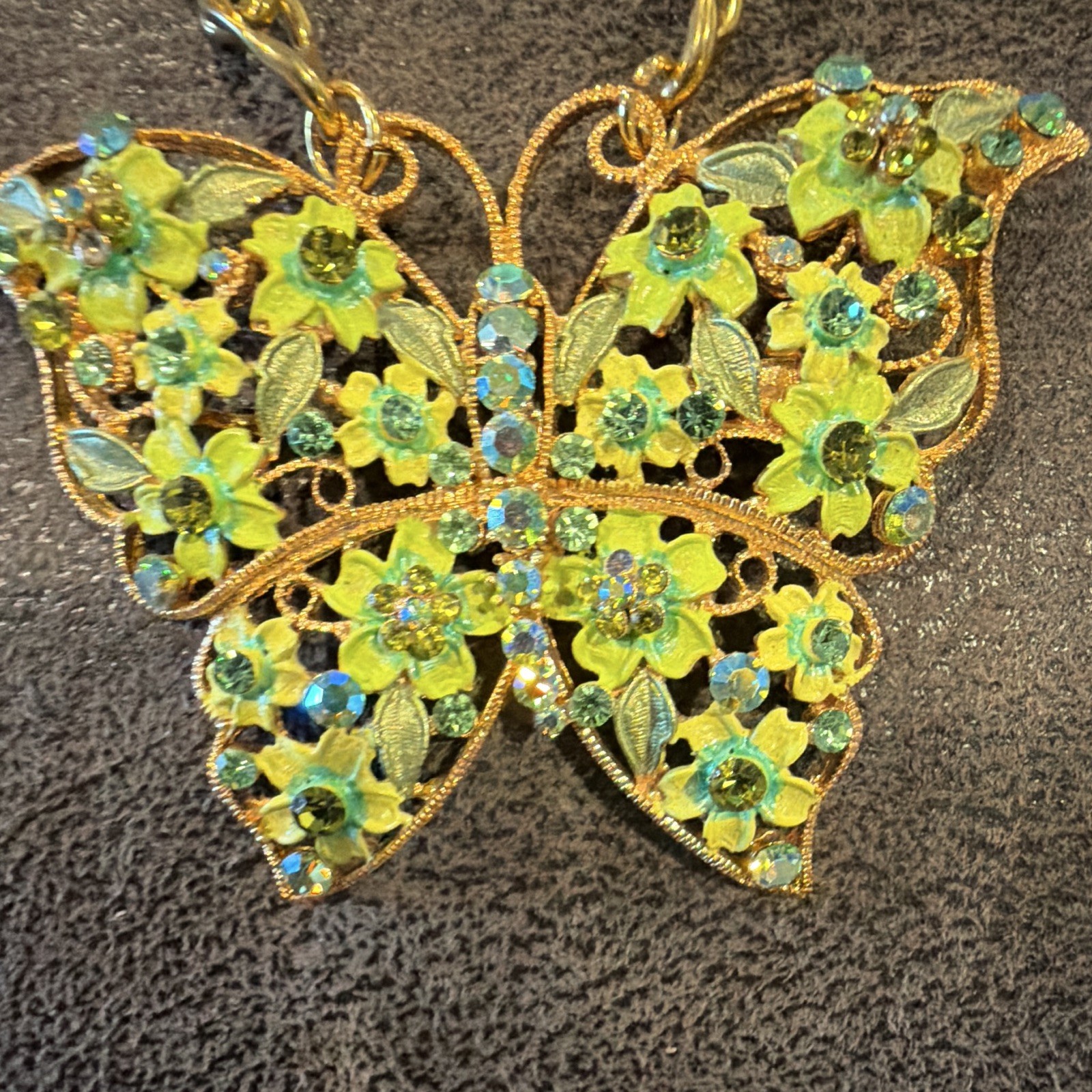 Gold Tone Figaro Chain Necklace w/ Large Butterfly Charm, Green Round Crystal