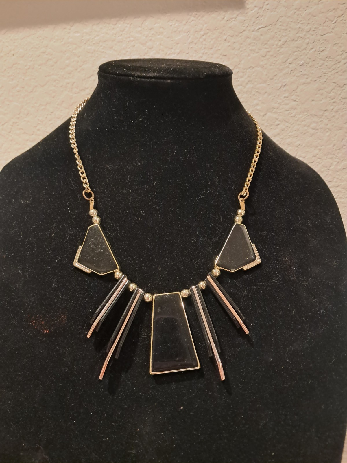 Gold Tone Black Geometric Pendant Bar Statement Necklace Cable Chain Metal