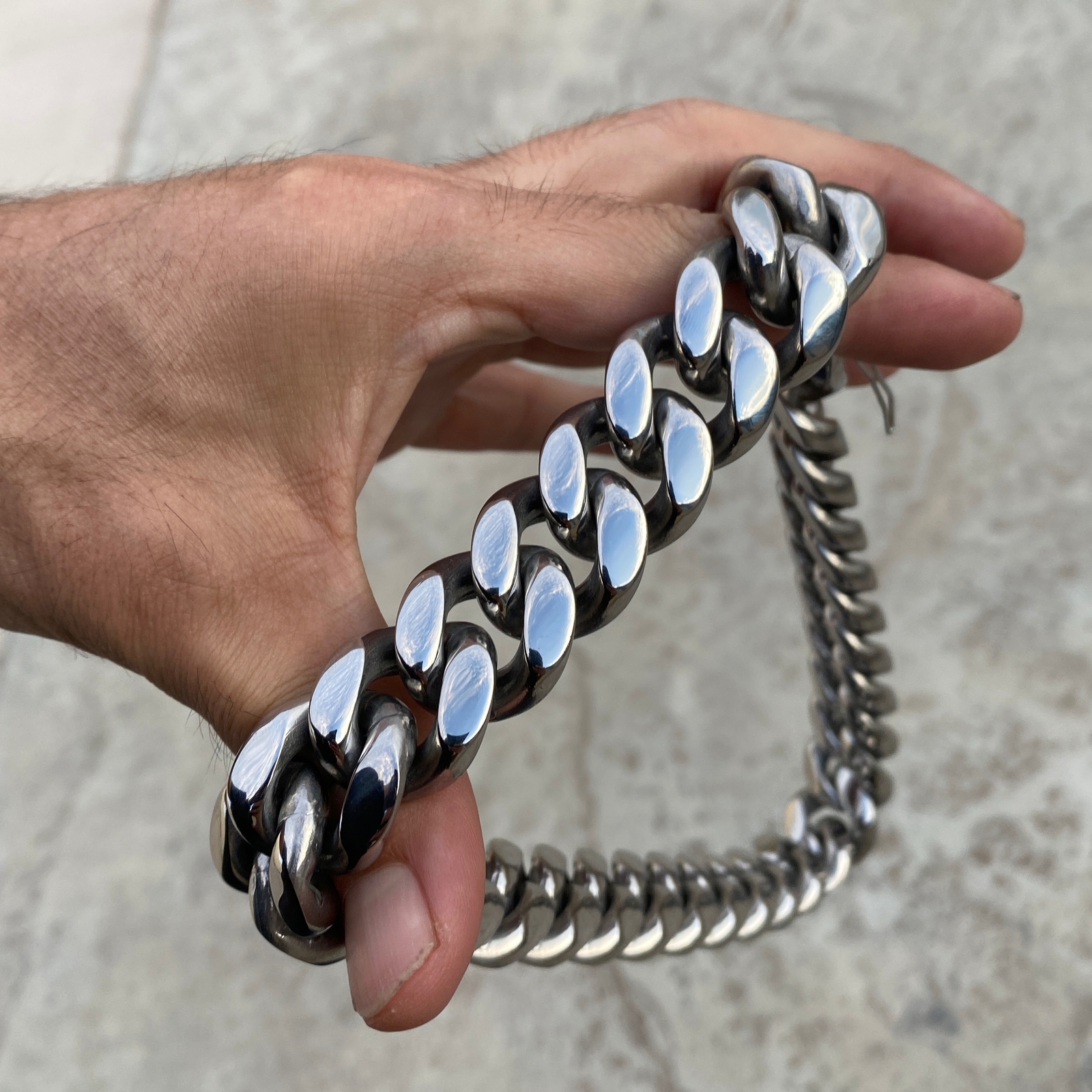 Mens Cuban Chain Choker 316L Stainless Steel Heavy Hip Hop Necklace 18″ in 22MM