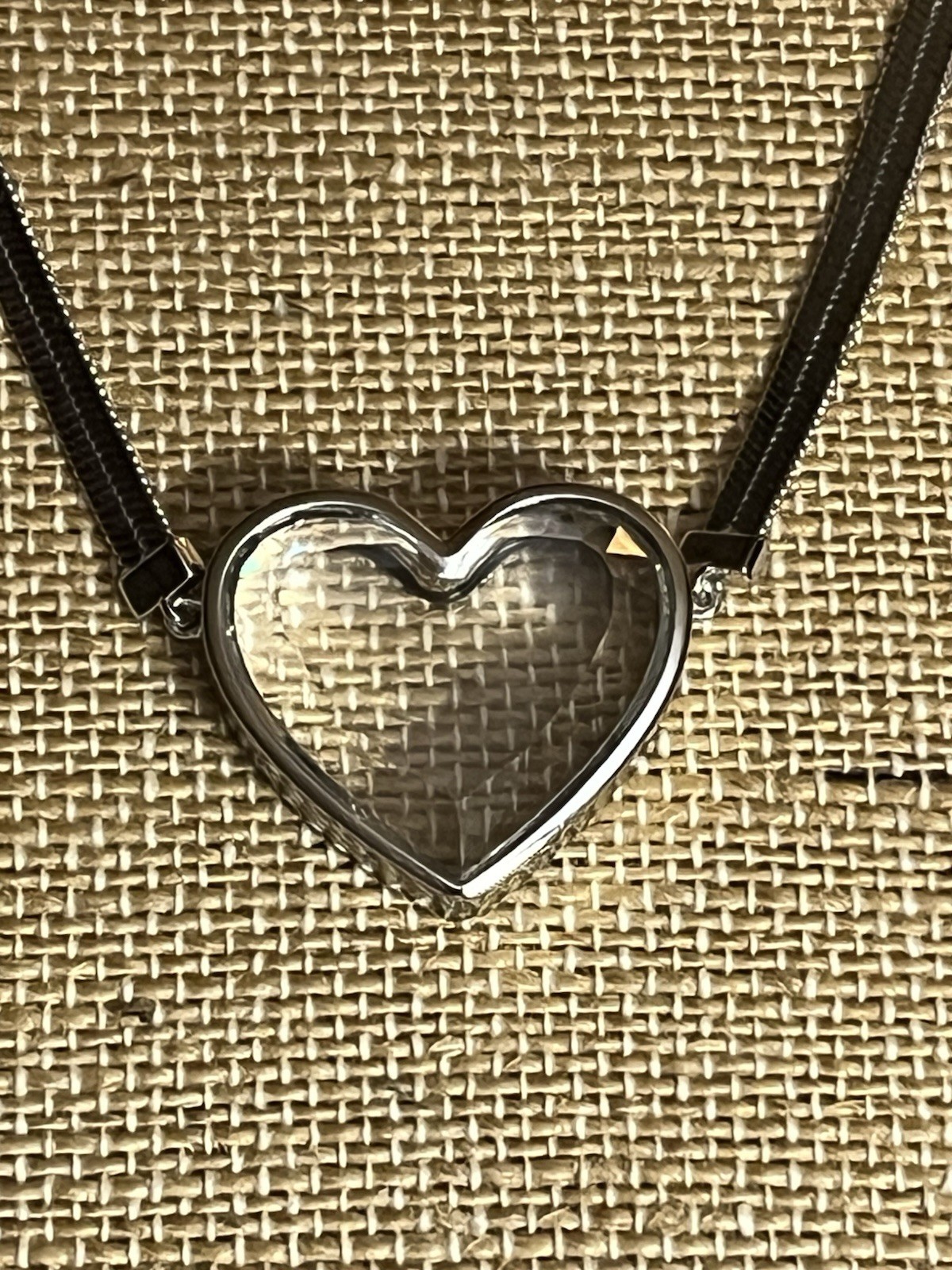 Origami Owl silver prism heart locket on 16″ to 18″ herringbone chain LK1158