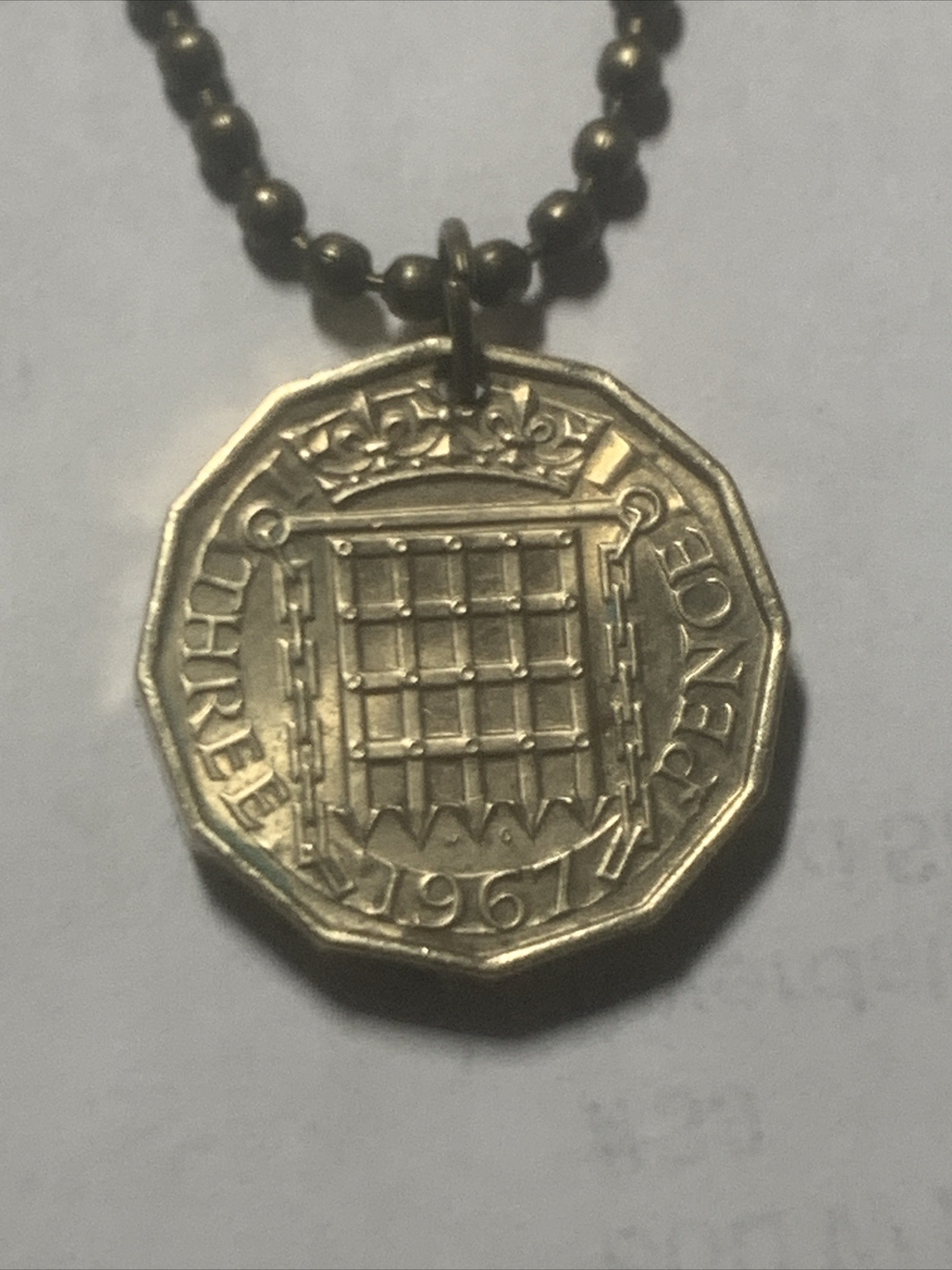 1967 UK 3 Pence Coin Pendant London. Queen Elizabeth 24” Necklace. Great Gift 🎁