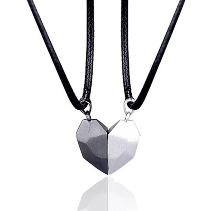 2Pcs Couple Friendship Magnetic Matching Love Heart Distance Pendant Necklace