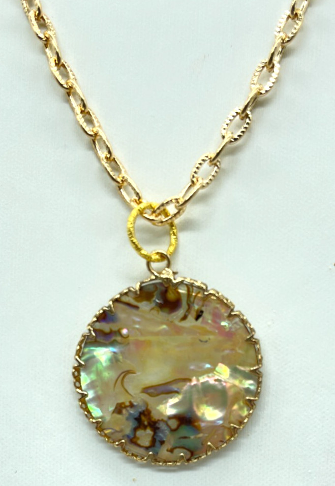 Necklace Gold Tone 28 mm Round Earth Tone Abalone on 24″ Gold Stamped Chain