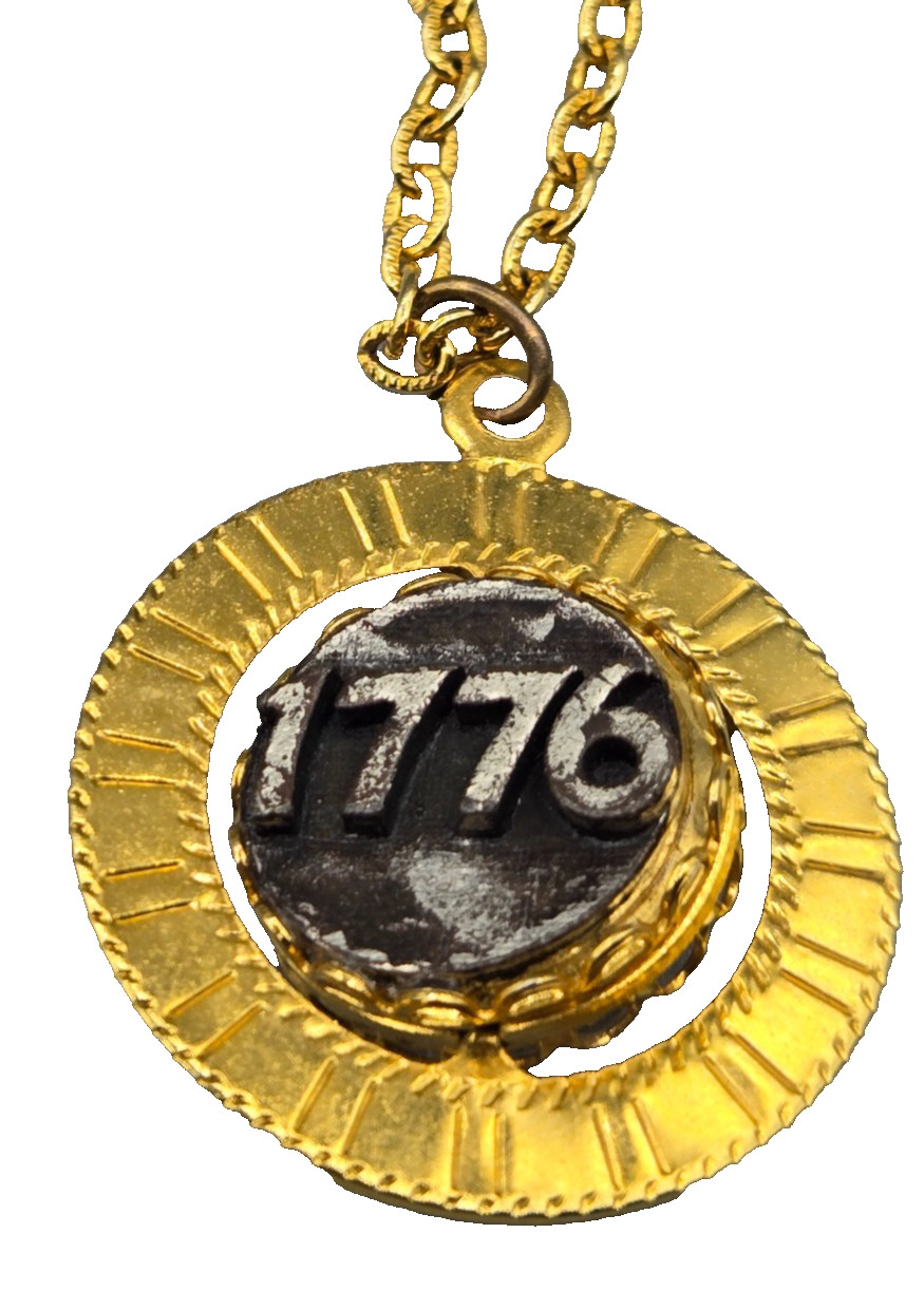 Reversible “1776” and “Liberty Bell” Medallion Pendant Necklace 24″ Gold Tone