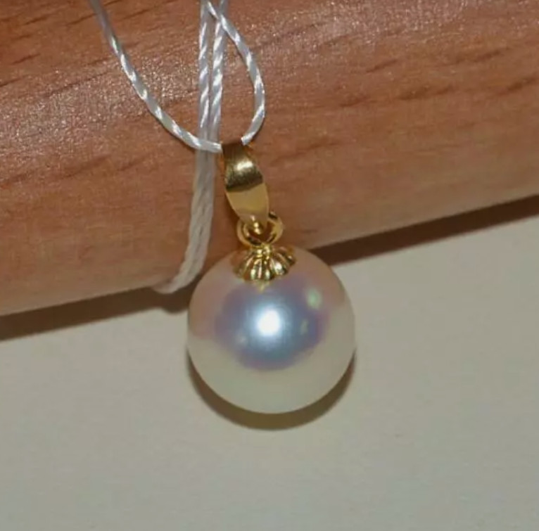 PRETTY 8-9mm AAA+ PERFECT ROUND WHITE AKOYA PEARL PENDANT SOLID 18K YELLOW GOLD