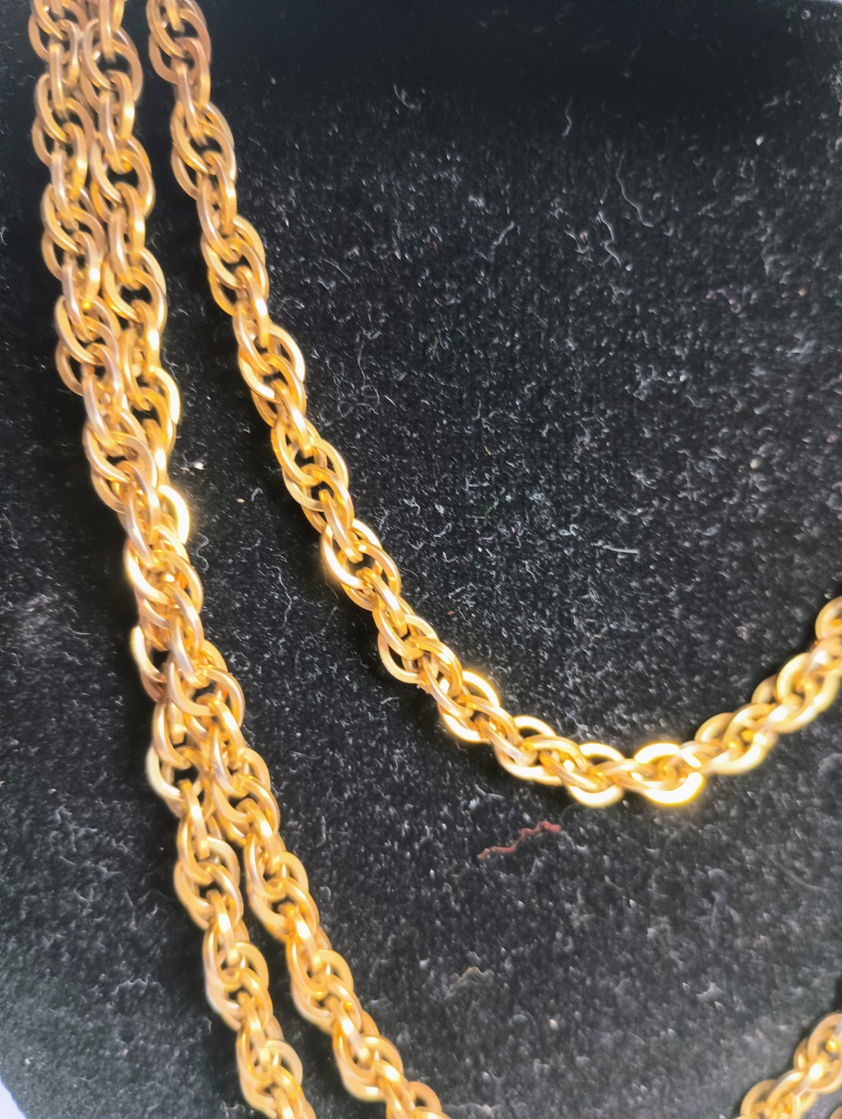 Vintage Necklace Gold Tone Chain 52 In Classic Long Jewelry or Belt Charm Tag