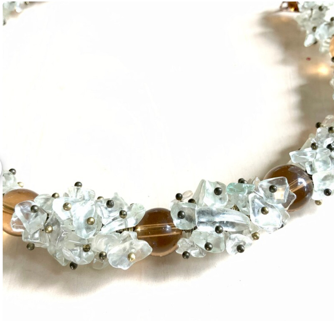 Cluster necklace quartz crystal choker natural stone beaded polka dot statement