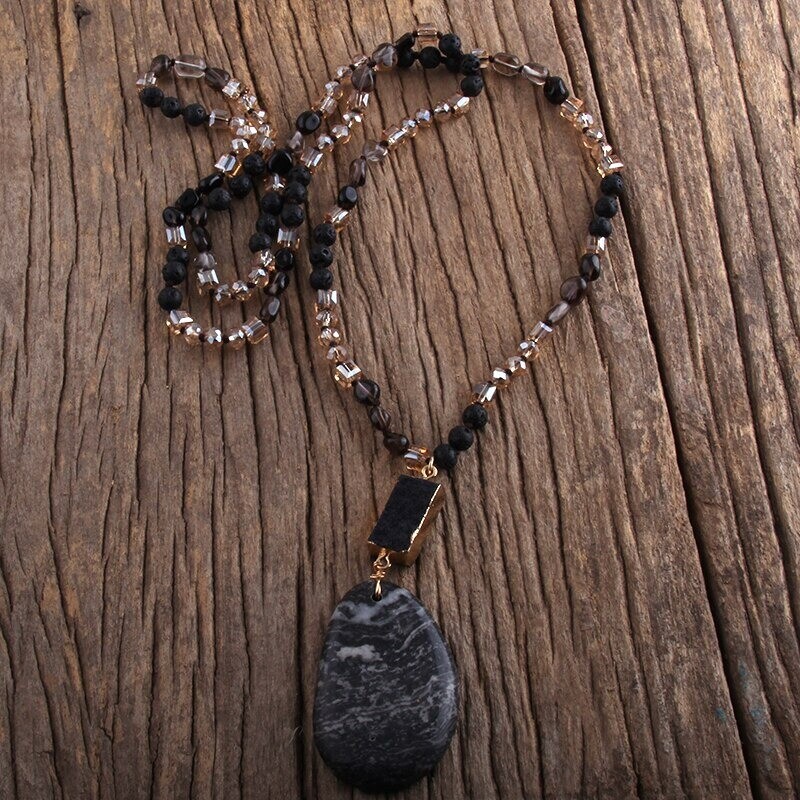 Fashion Jewelry Natural Random Shape Stones Semi Precious Pendant Necklaces