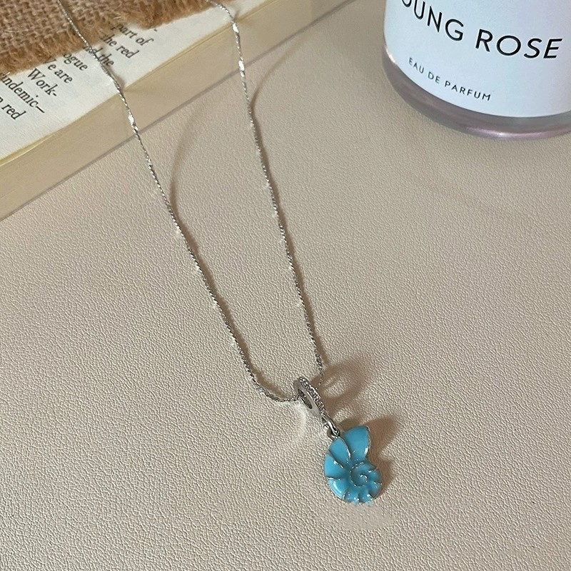 Pretty blue enamel conch pendant versatile silver plated Y-Drop necklace