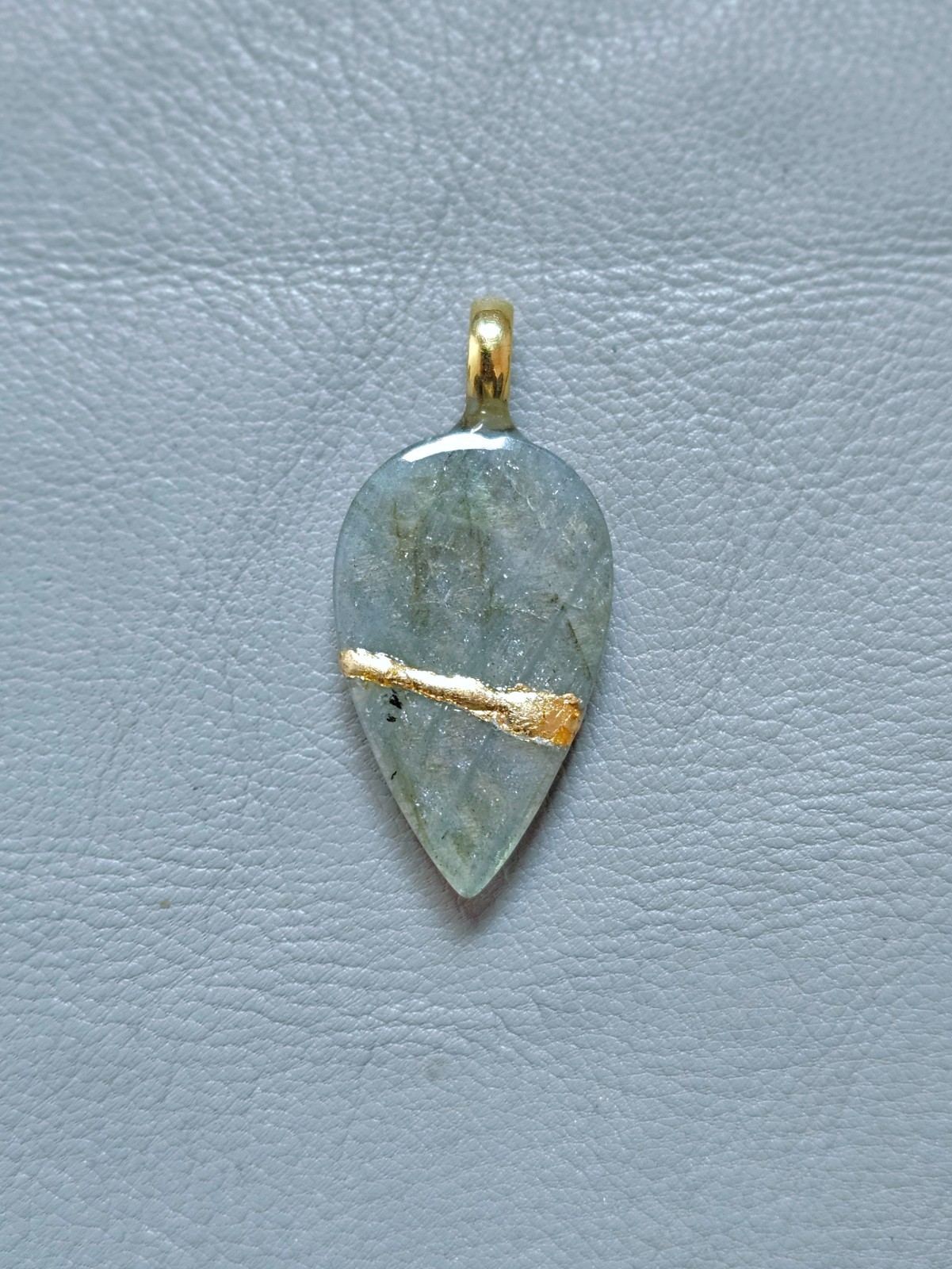Kintsugi Art With Labradorite Gemstone Pendant Jewelry Repaired Beautiful Gift