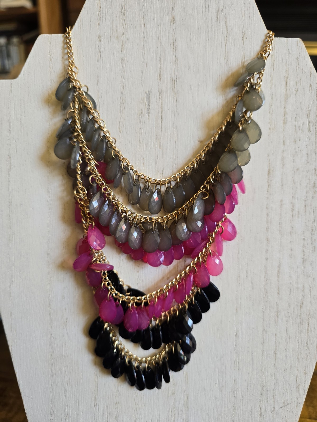 Gray Pink Black 6 Strand Layered Bib Choker Acrylic Teardrop Necklace Gold Tone
