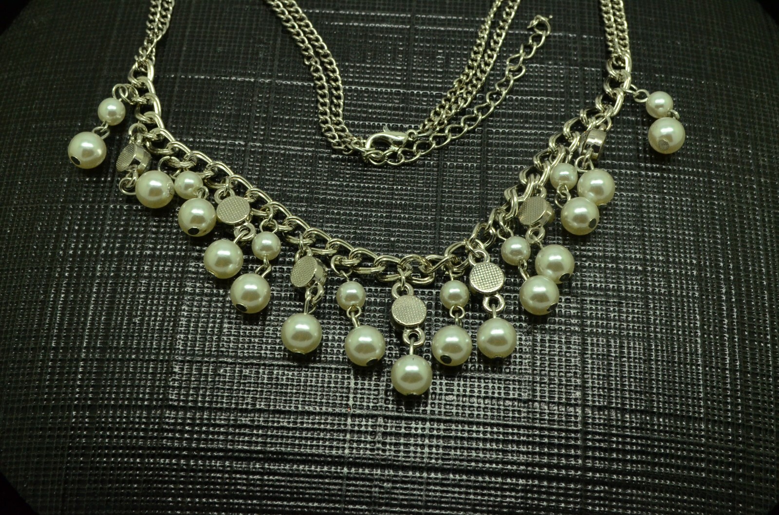 17-20″ SILVER PLATED IMITATION PEARL & CZ BIB STYLE NECKLACE #BH-14