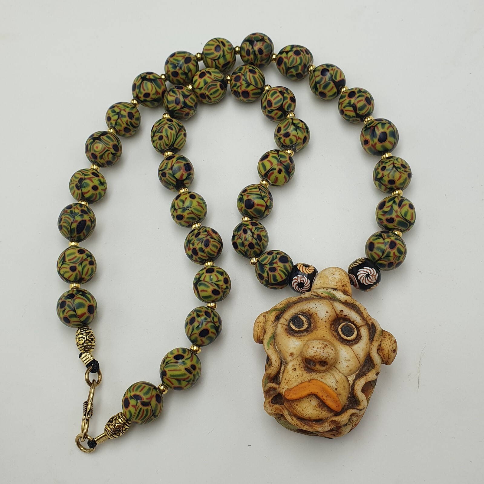Stunning Vintage Venetan Style Eyes Glass With Old Monkey Face Glass Pendant