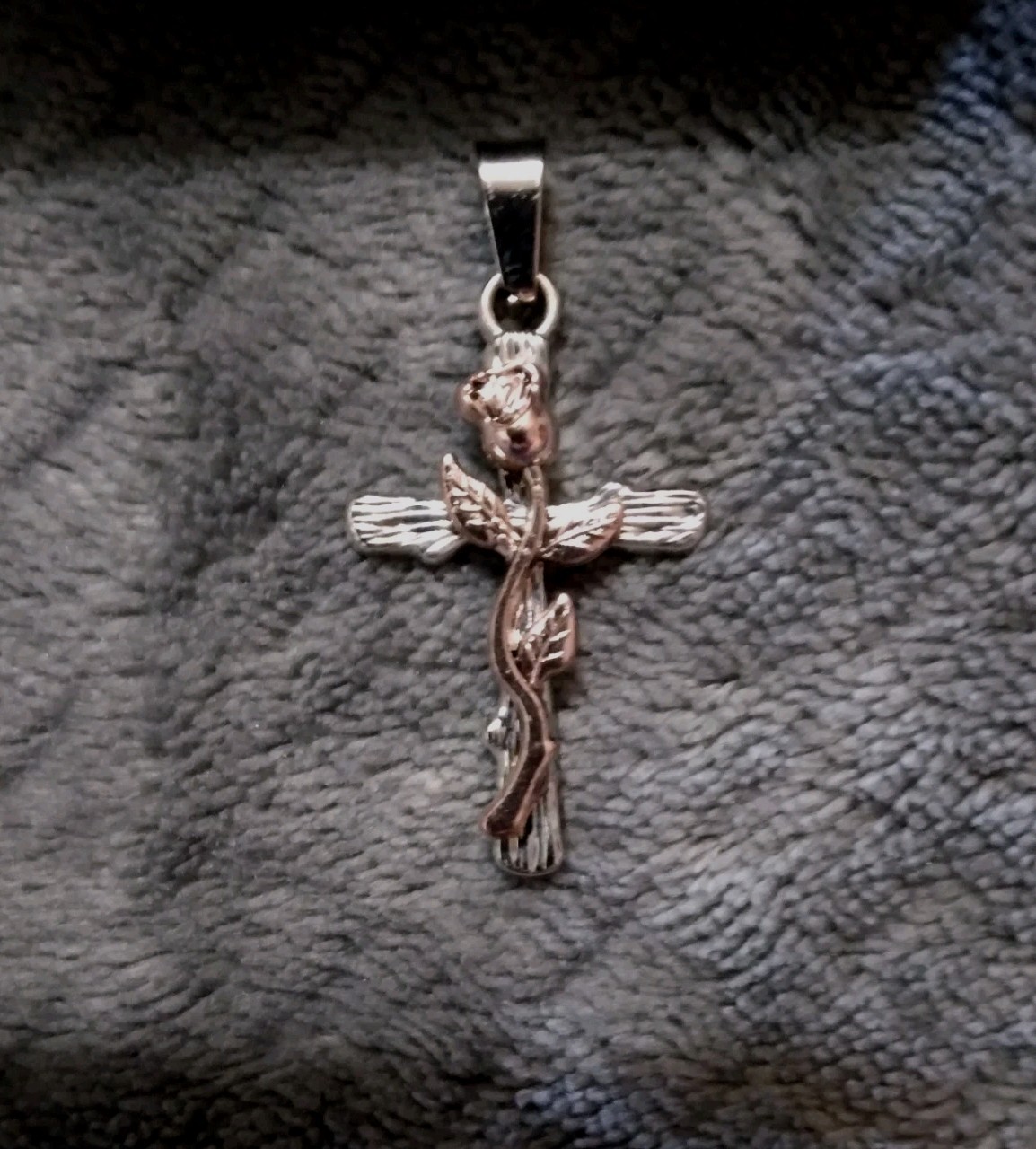 Fashion Rose Golden Floral Flower Cross Pendant
