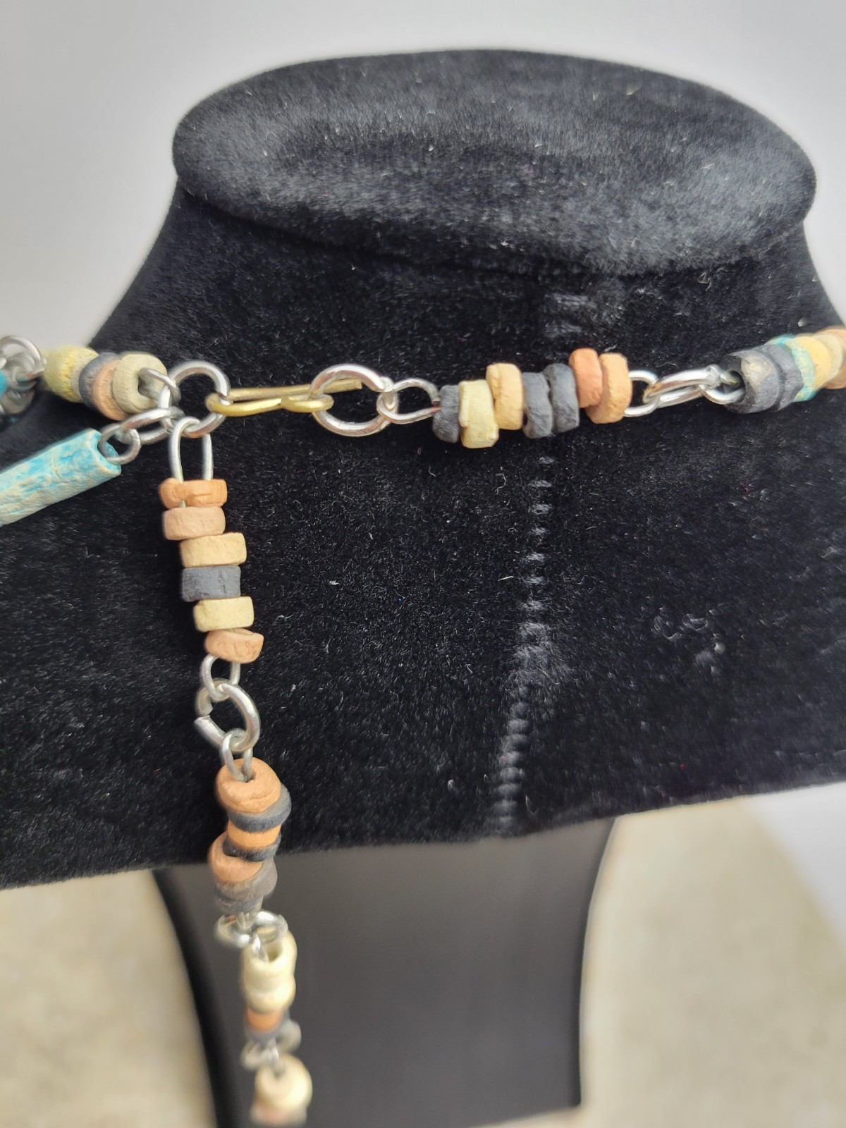Boho Southwestern Style Multi-Strand Bib Necklace Turquoise Tan Gray Bead Web