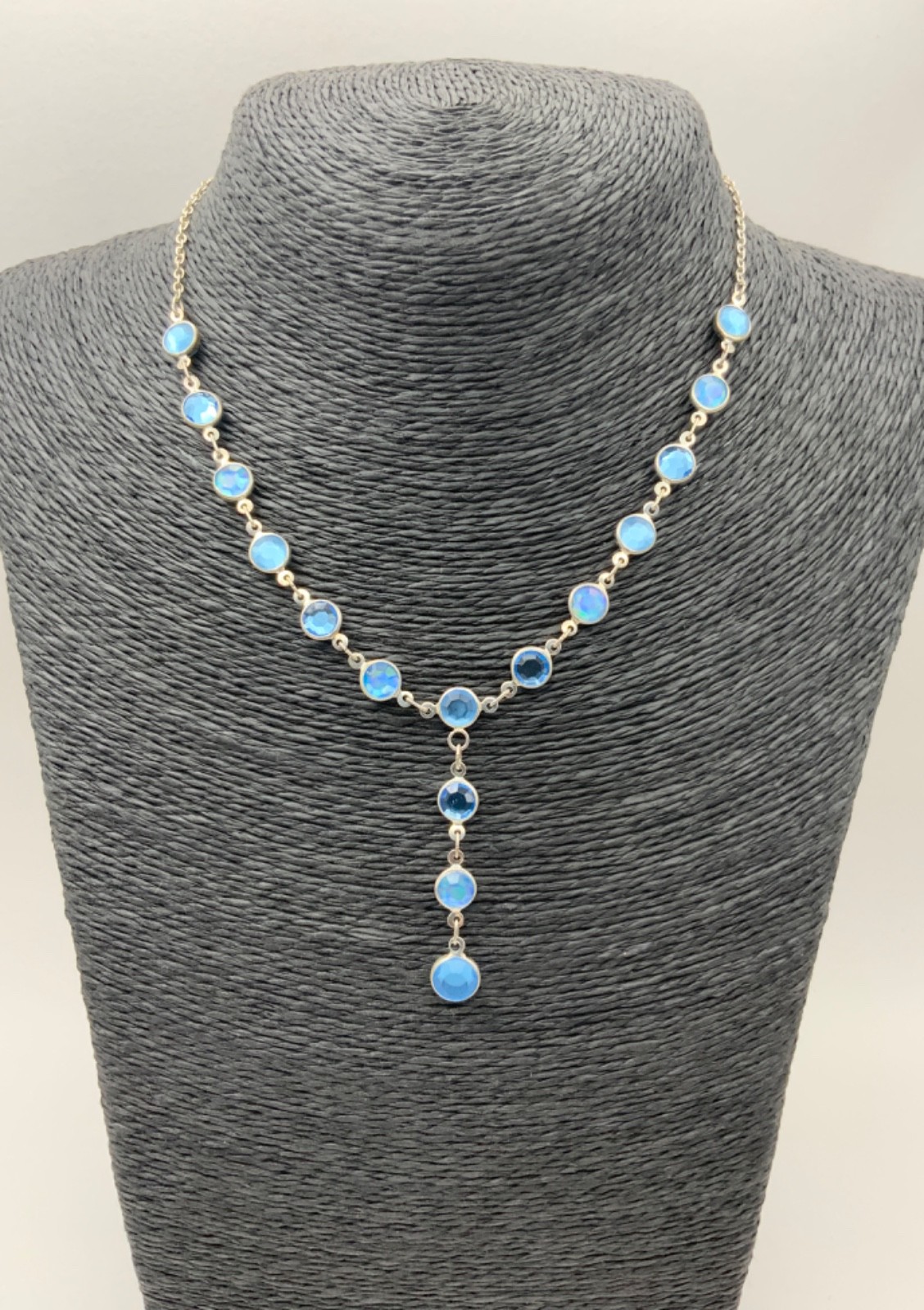 Vintage Blue Bezel Lariat Necklace Silver Tone Metal Glass 18cms