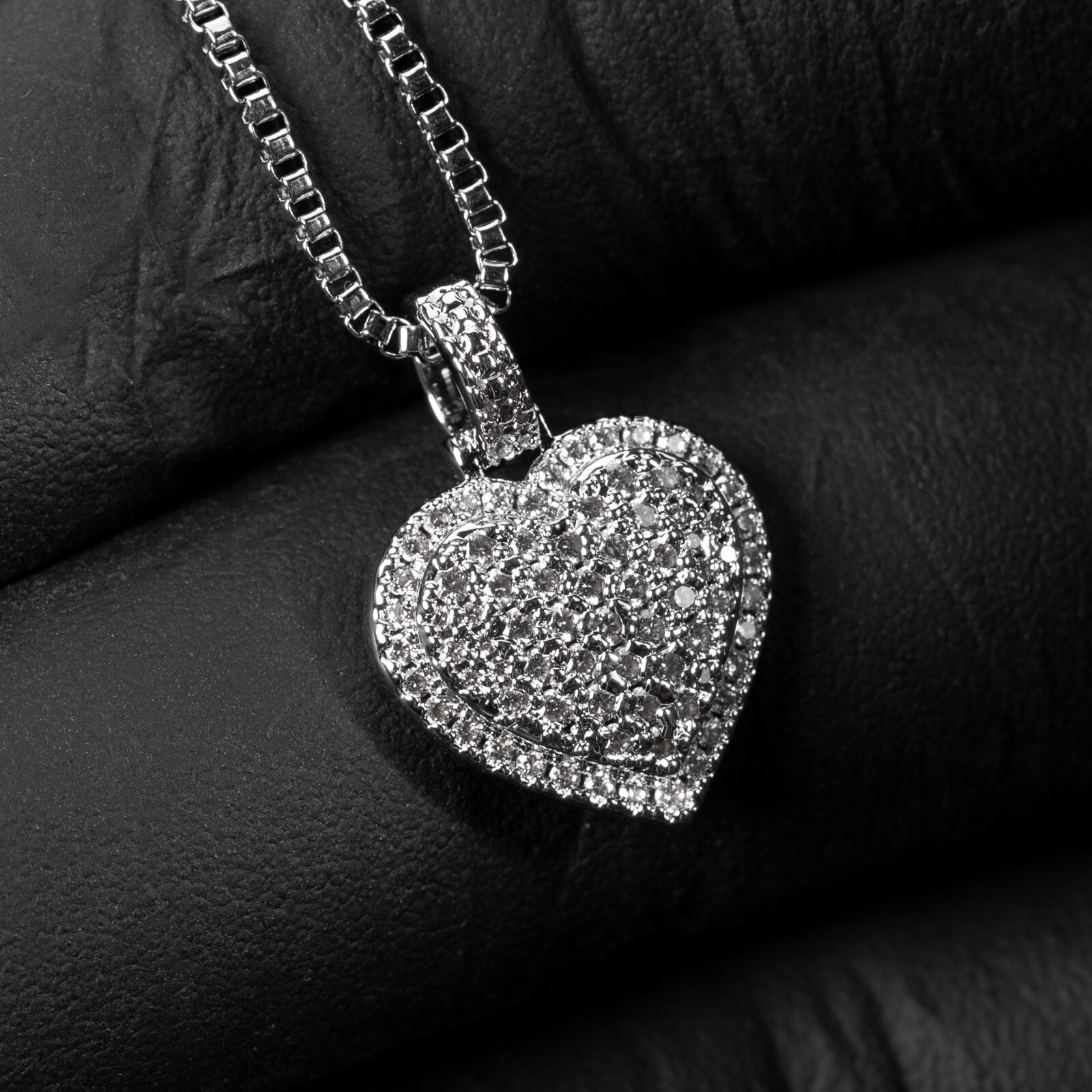Women’s White Gold Plated Iced Cz Ladies Mini Heart Shaped Pendant Necklace