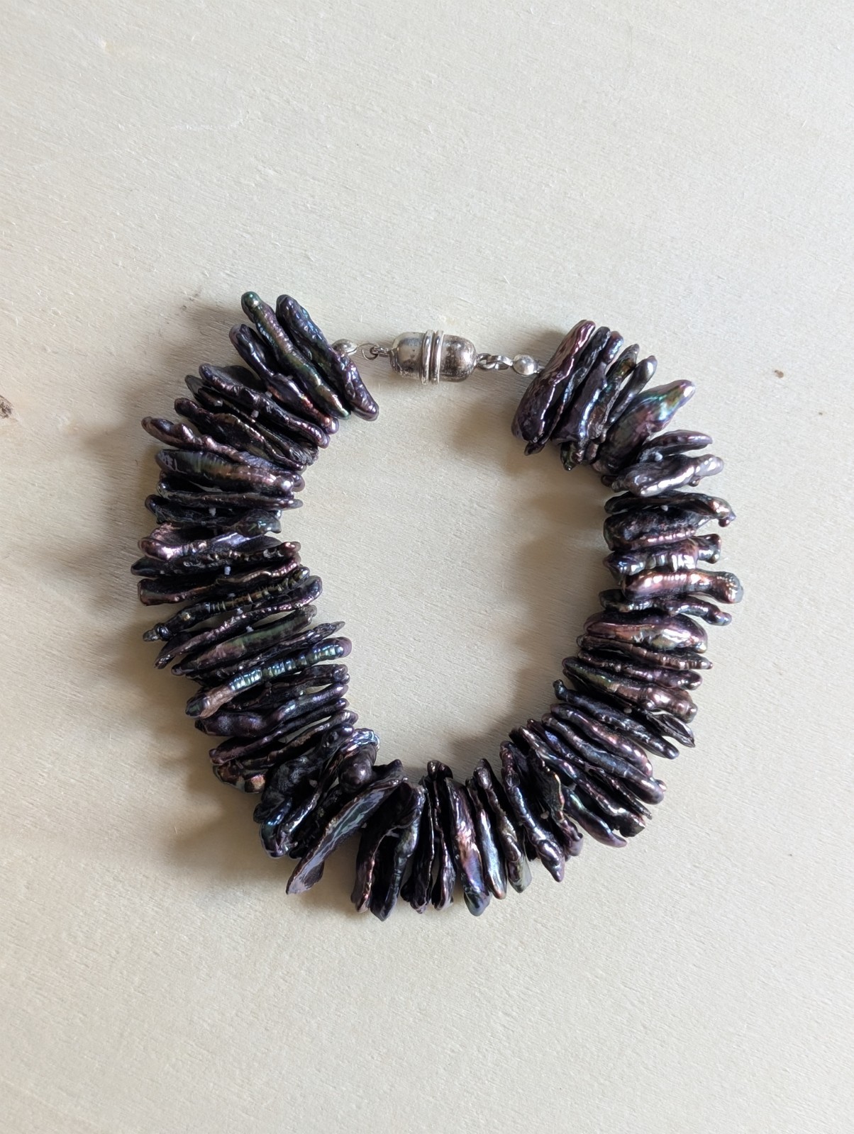 Black Cultured Oyster Pearl Beaded Necklace & Bracelet Set Silver Magnet Clasp