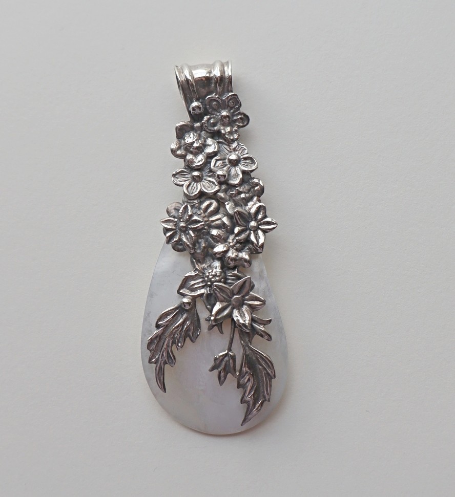 .925 Sterling Silver MOTHER OF PEARL mop LARGE teardrop flower PENDANT 3″ long