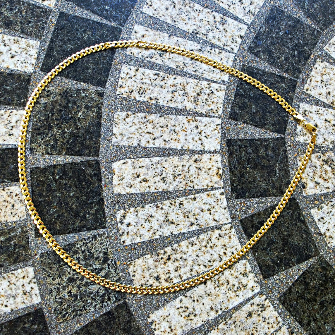 925 Silver Lira Chain 24 Inch. 5mm Cuban Link. Very good Condition.