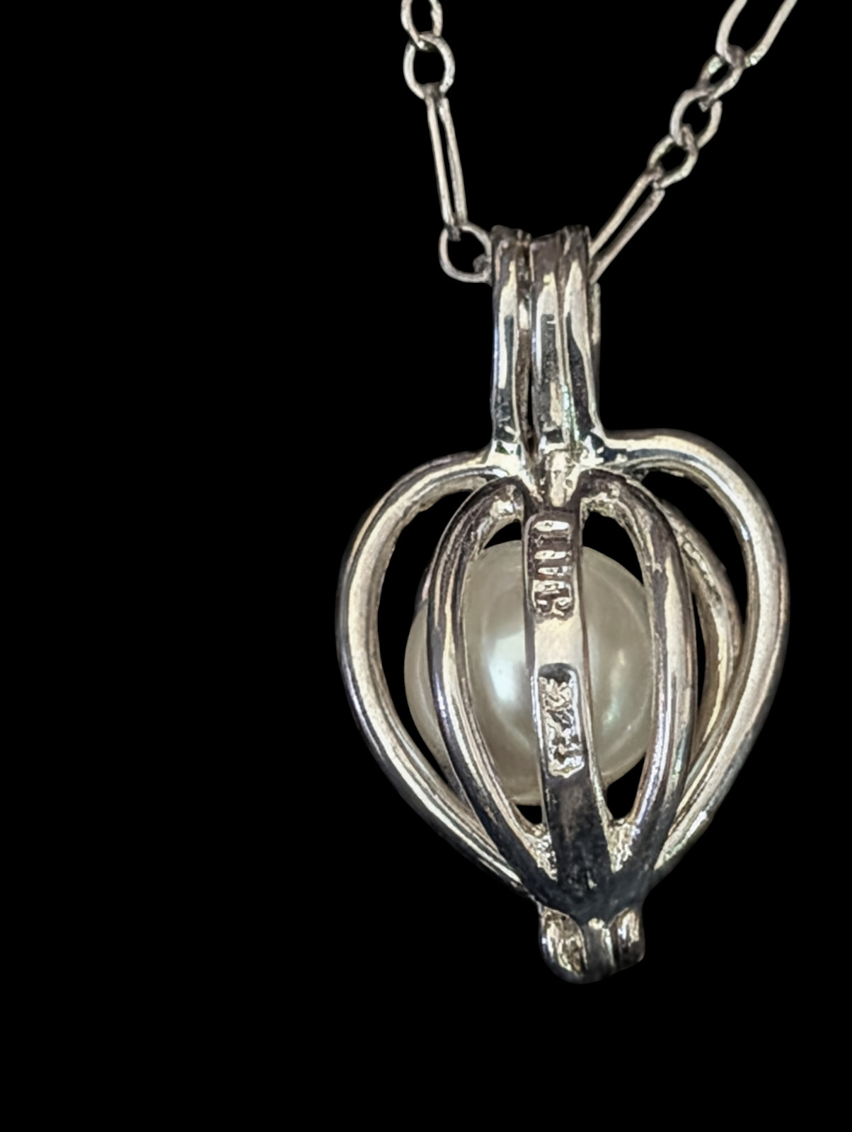 925 Sterling Rhodium Plated Caged Glass Pearl 21.3mm Pendant 17.5″ Chain