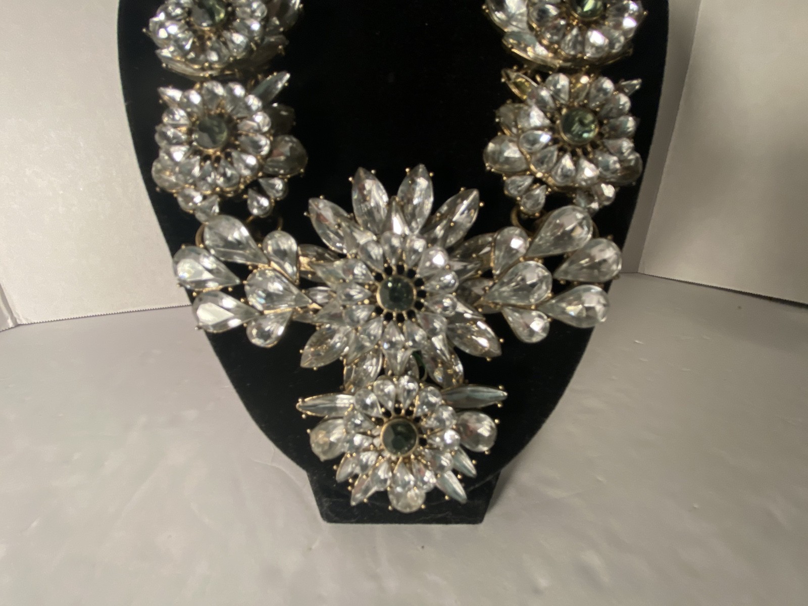 Rhinestone Pave Chunk Statement Snow Star Necklace Ribbon Tie for any legnth