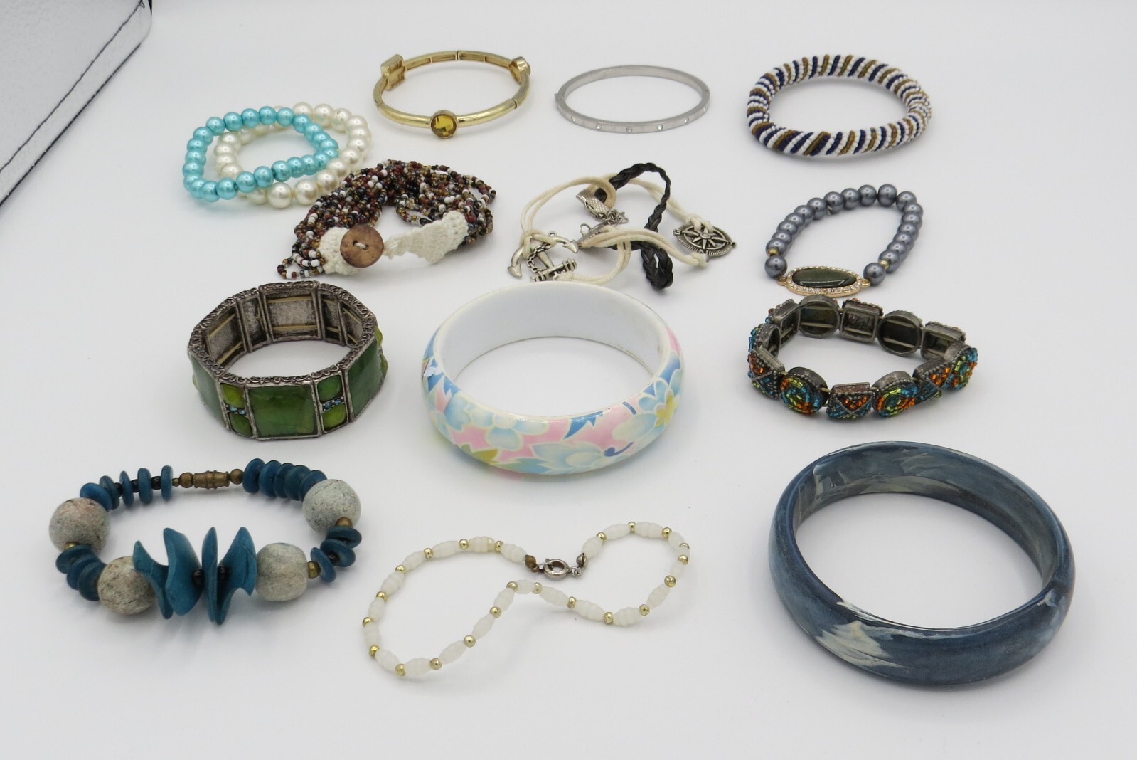 Costume Jewelry Lot 16 Necklaces 13 Bracelets 9 Earrings 6 Pins/Pendan Resale #6