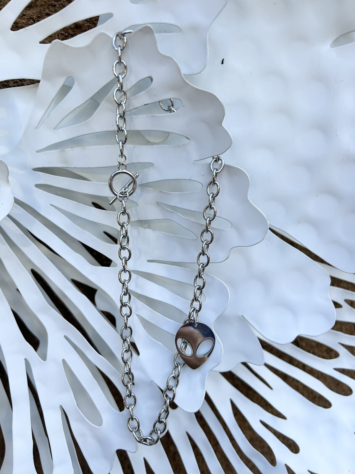 Aurora Jewelry Thick 18” Alloy Chain with Stainless Steel Alien Pendant