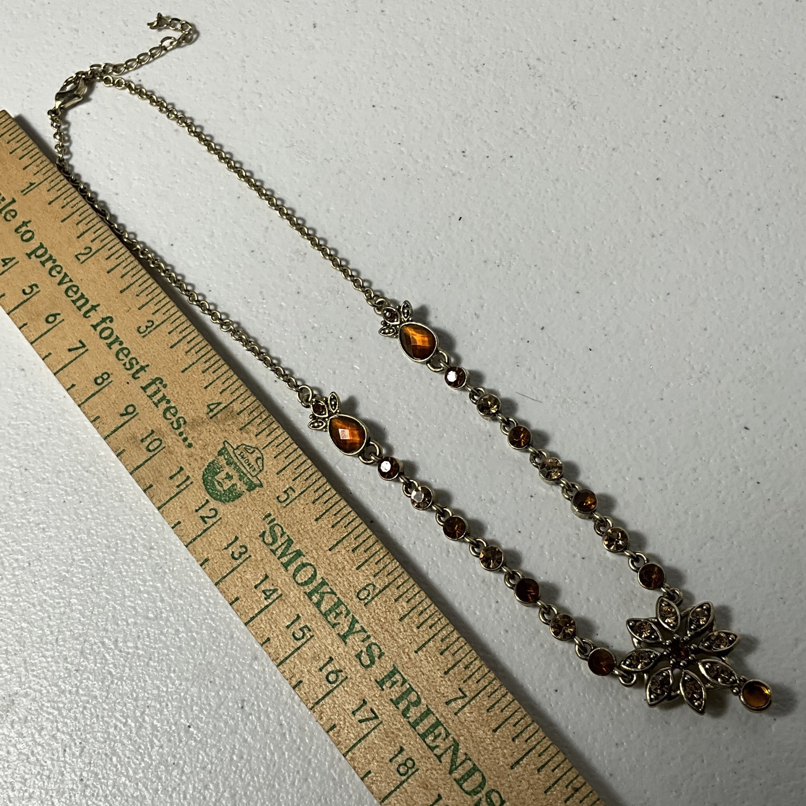 Fashion Floral Pendant Necklace Gold Tone Brown Amber Rhinestone Chain Jewelry