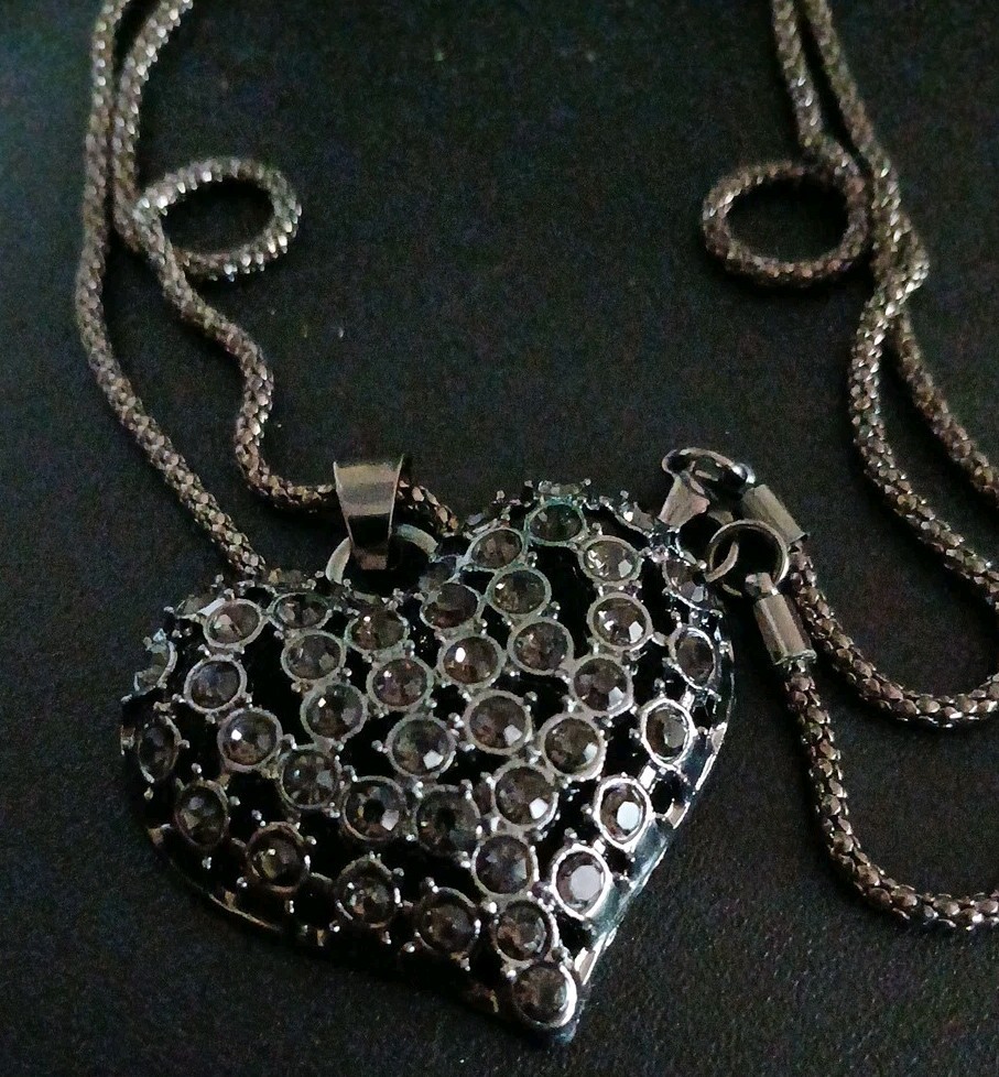 2.5″ Black Crystal Heart Shaped Pendant 24 ” Black Chain. New!! Goth, Midevil