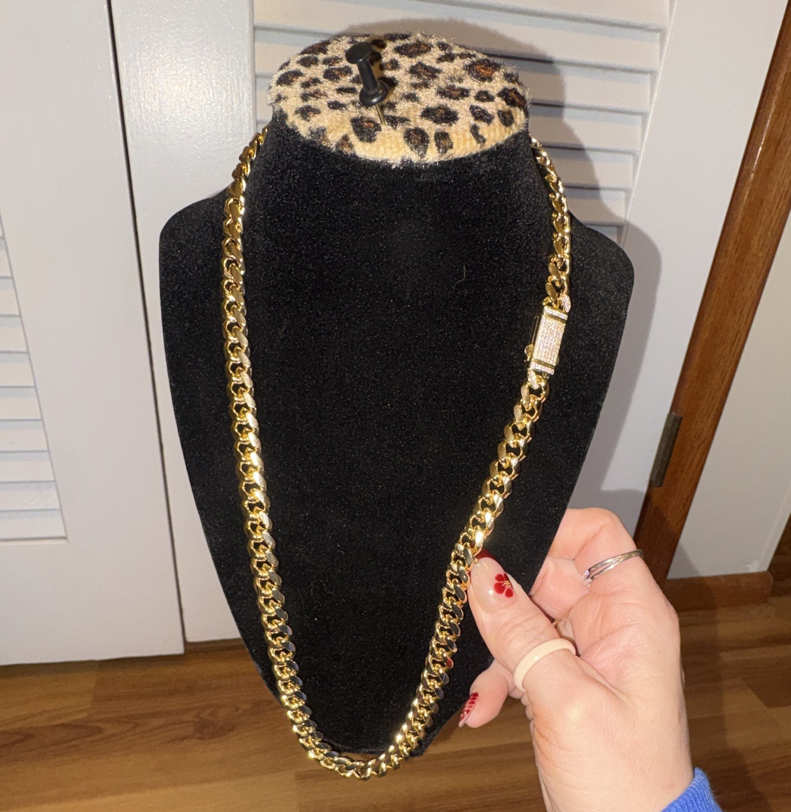 18k Gold Filled Cuban Link Chain Necklace Pavé Simulated Diamond Box Clasp