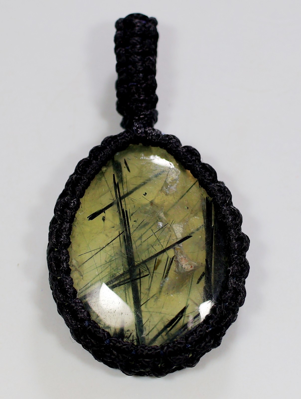 44 Ct 7X25X47 mm Natural Green Prehnite Oval Macrame Pendant 1.83″ KF-678