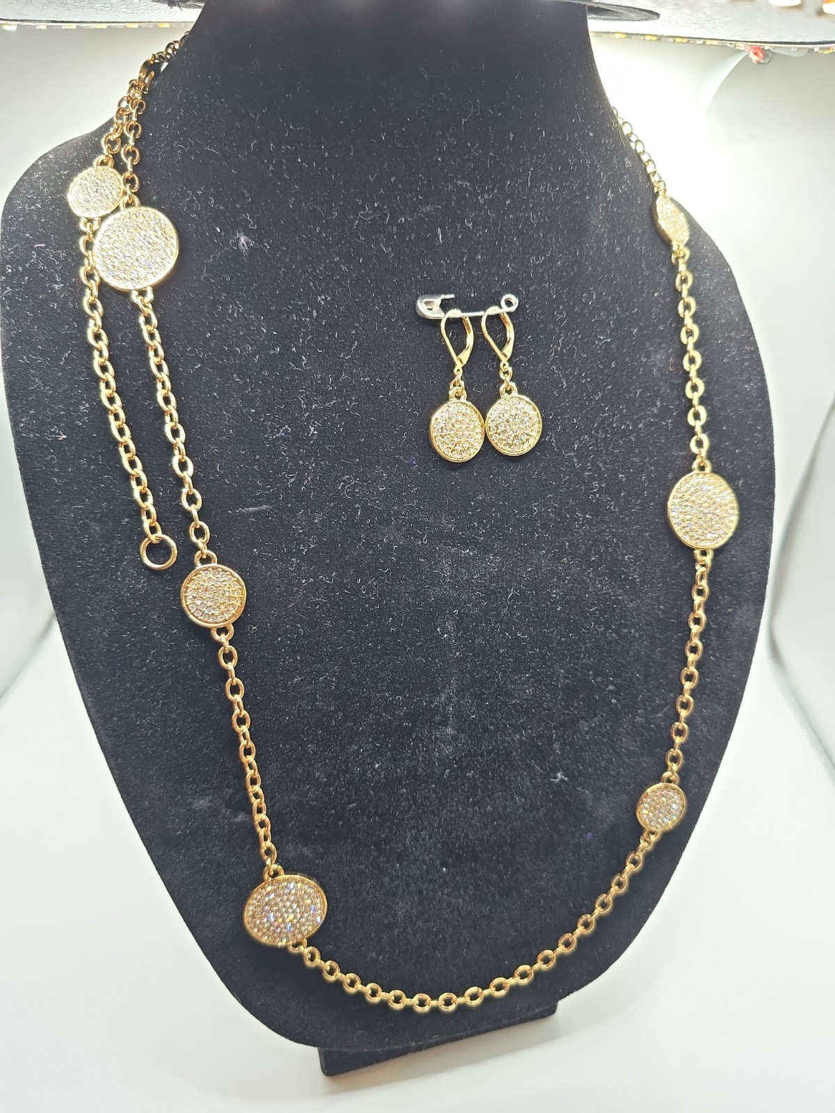 Gold Tone Necklace And Earings