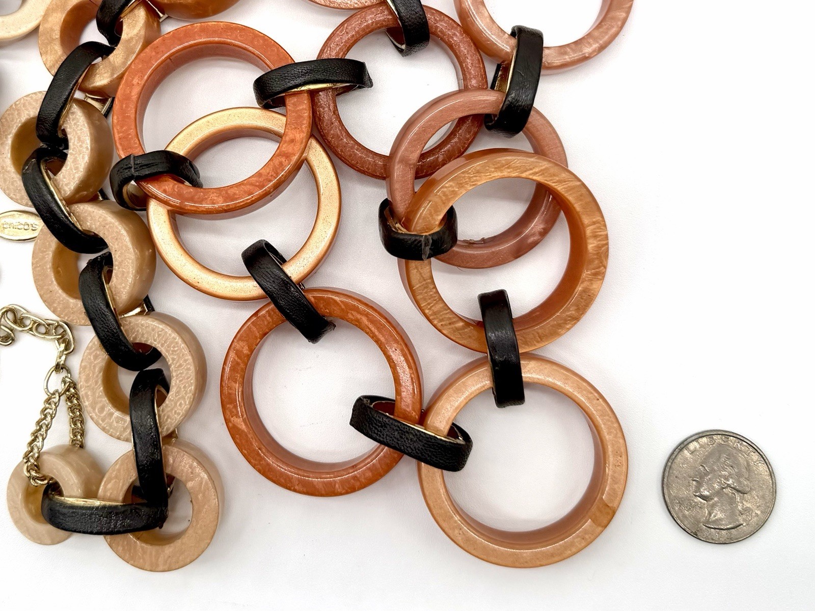 CHICOS Warm Tones Marbled Swirled Lucite & Faux Leather Chunky Links
