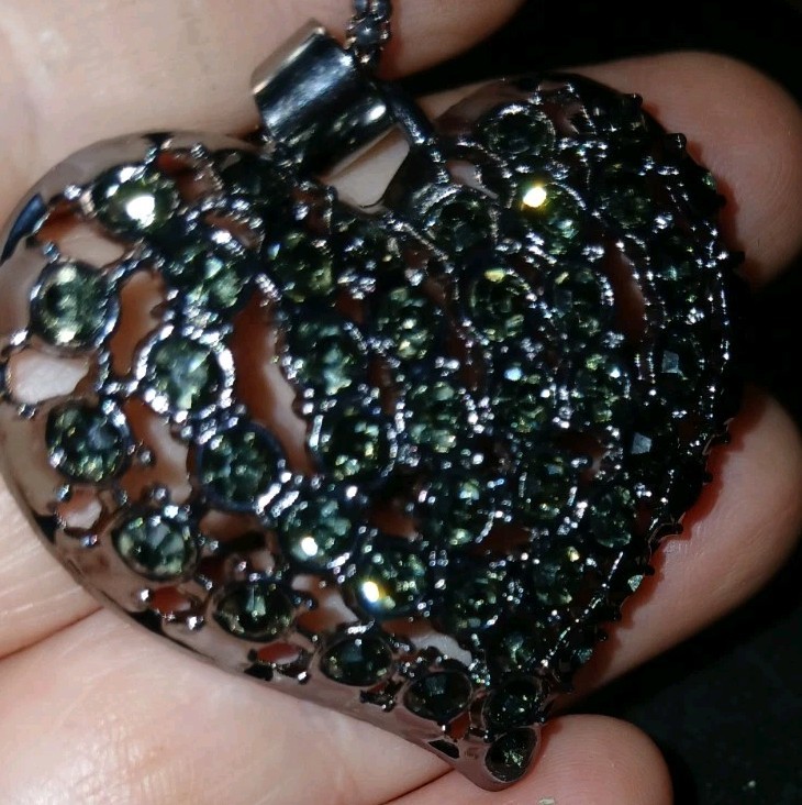2.5″ Black Crystal Heart Shaped Pendant 24 ” Black Chain. New!! Goth, Midevil