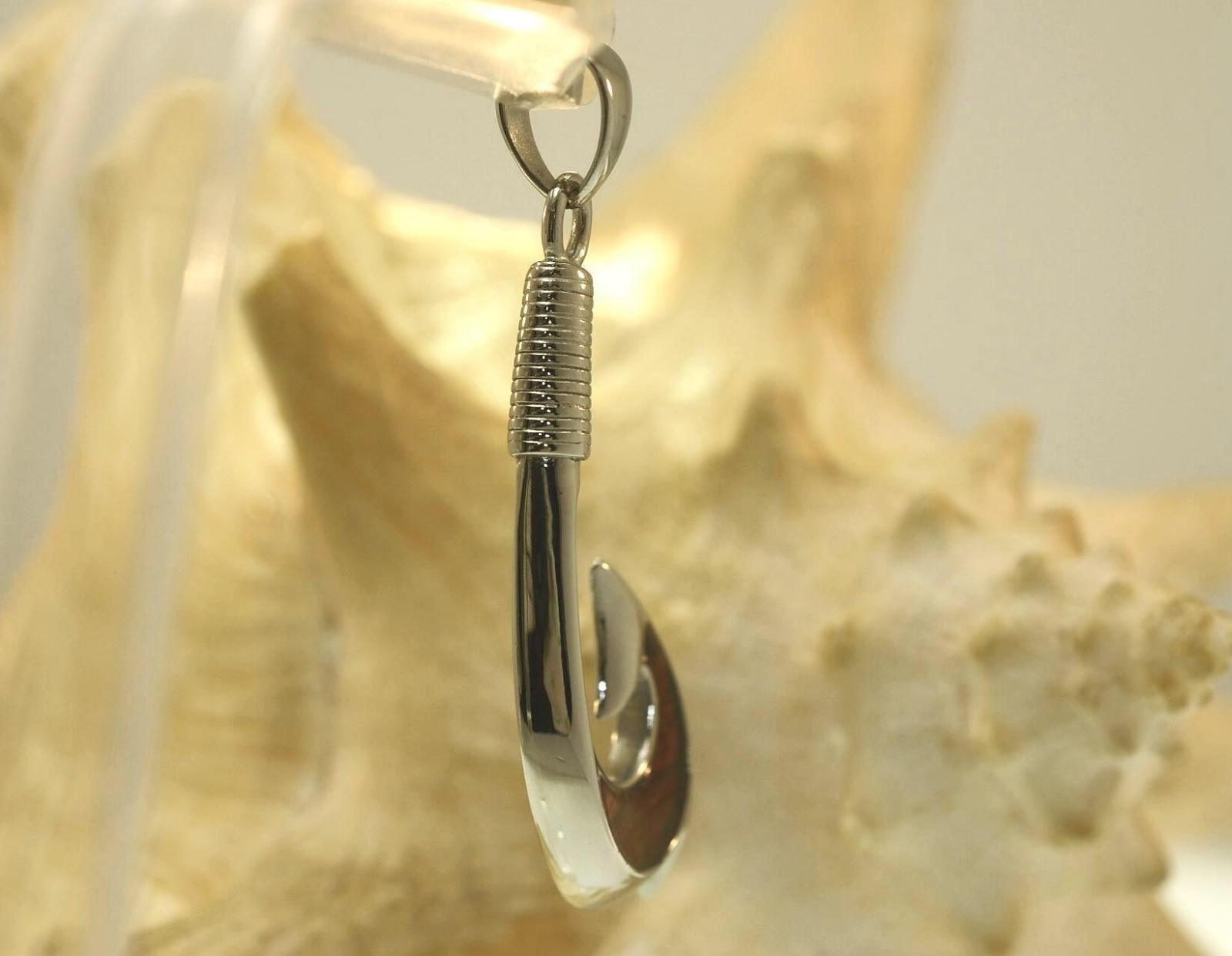 23MM SOLID TUNGSTEN GENUINE INLAID KOA WOOD HAWAIIAN MAKAU FISH HOOK PENDANT LF