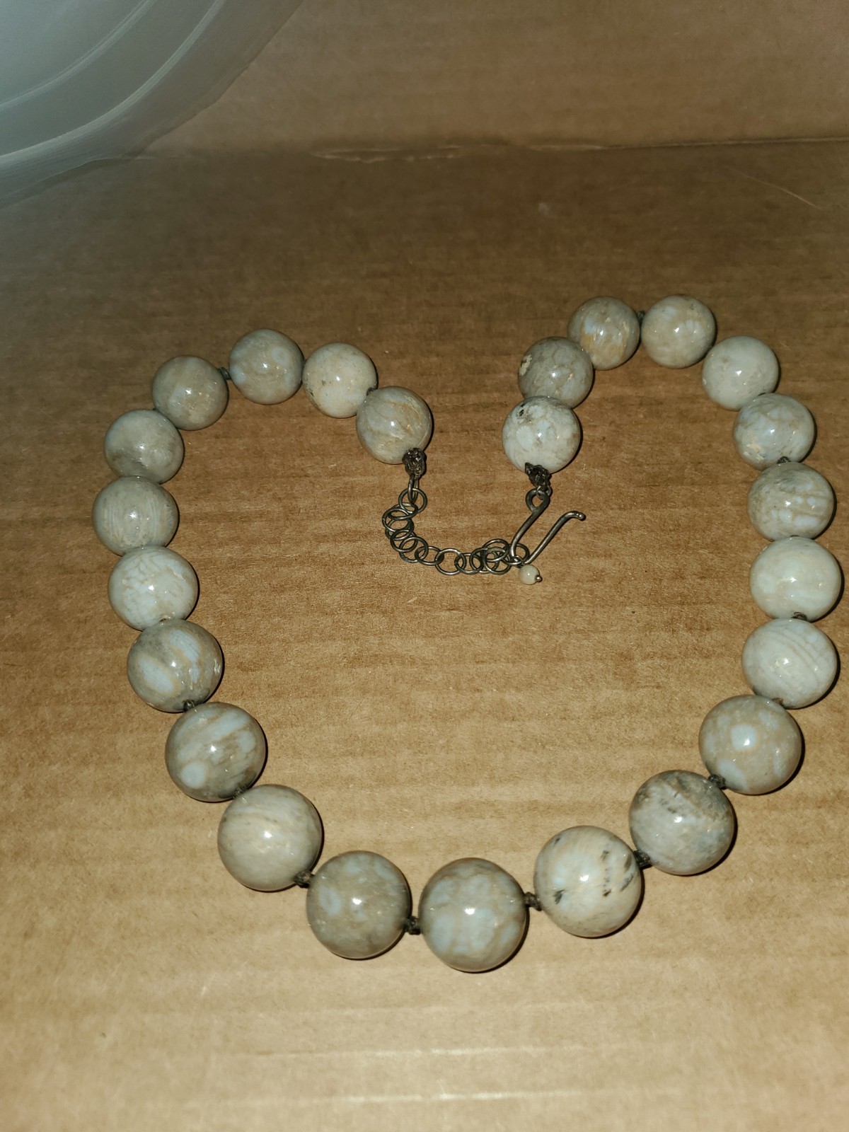 Beige Round Stone Beaded Necklace Ball/Bead Chain Hook Clasp Agate