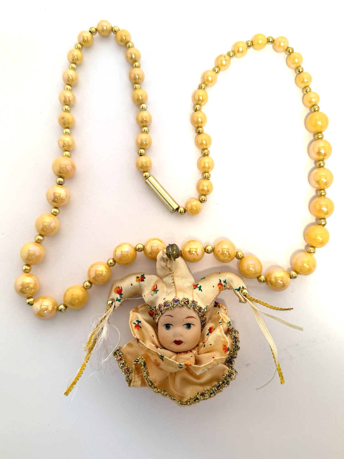 Variety of Vintage Mardi Gras Beads Necklace’s Italian Flag Pirate Jester Joker